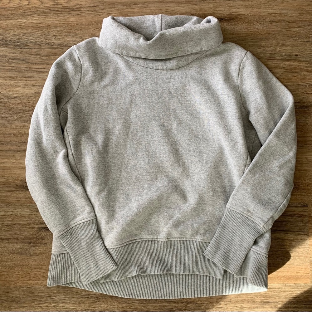 Athleta Funnel Fleece Sweatshirt Size S